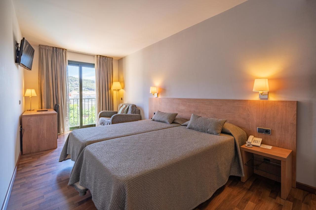 Medes Ii Hotel