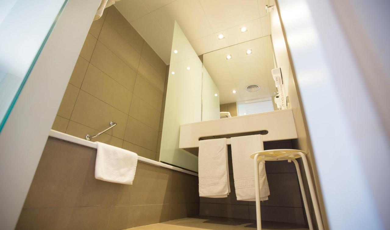 Medes Ii Hotel
