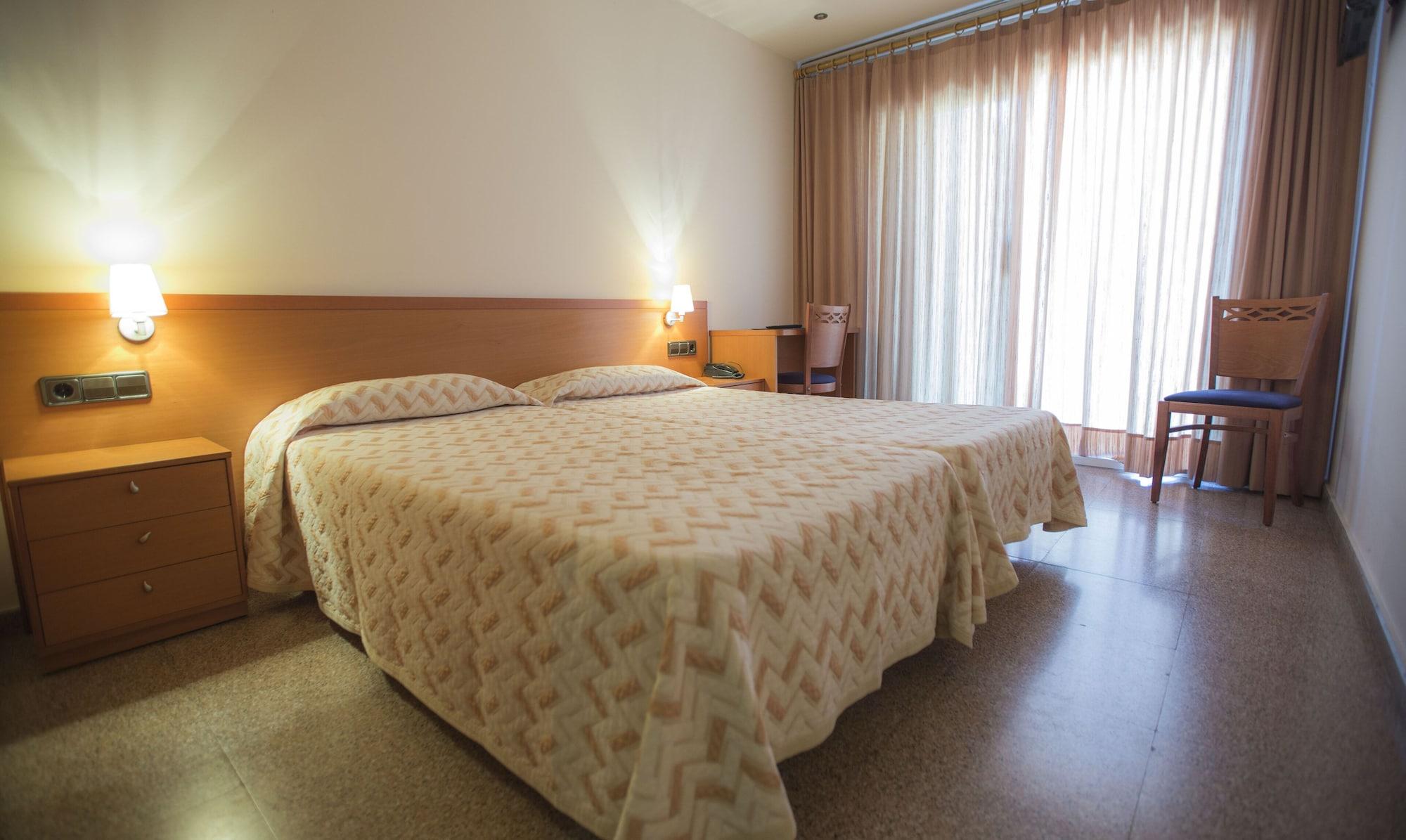 Hotel Medes Ii 3*
